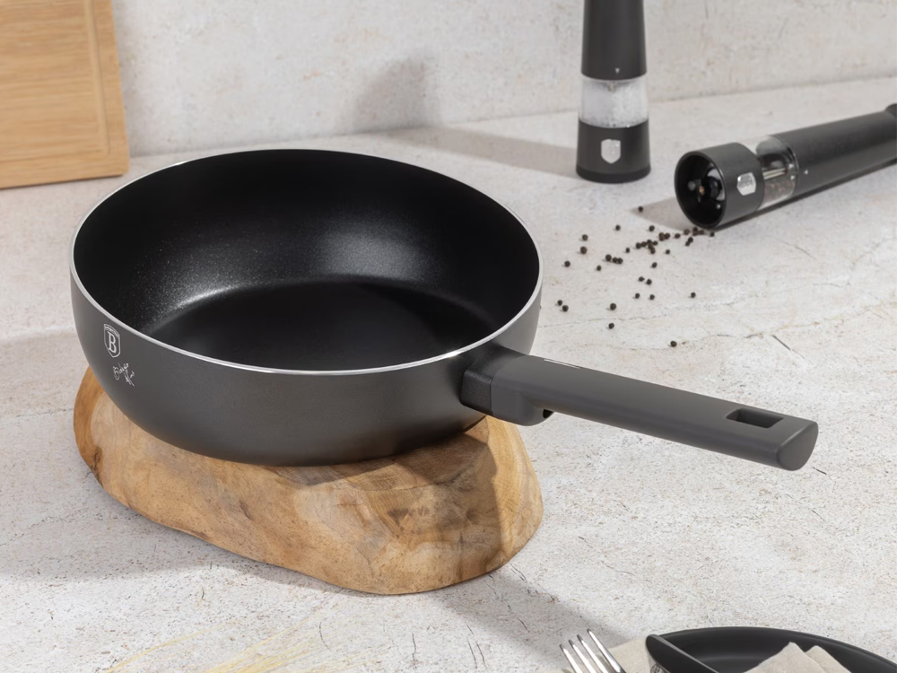 BH8119 Anthracite Flip Frypan - тиган за паста 26 см