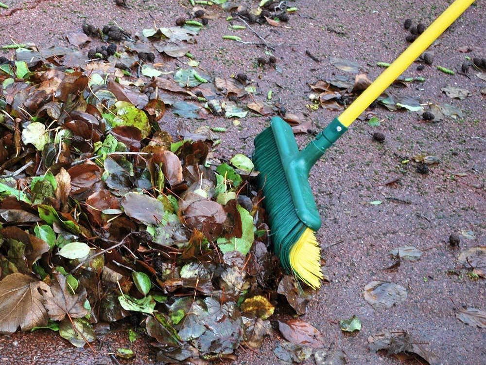 GardiREX Claw Broom 45cm - градинска метла с телескопична дръжка